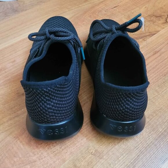 NEW Vessi Everyday Classic: 100% Waterproof - Picture 4 of 6